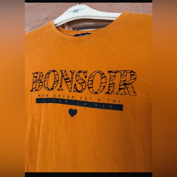 Ladies Mustard & Black Short Sleeve Slogan ‘Bonsoir’ T-Shirt - Picture 3 of 4